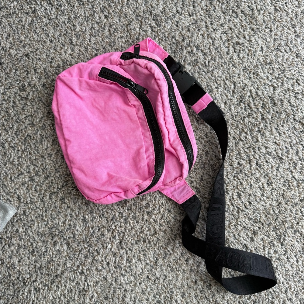 Baggu Pink Women's Fanny pack